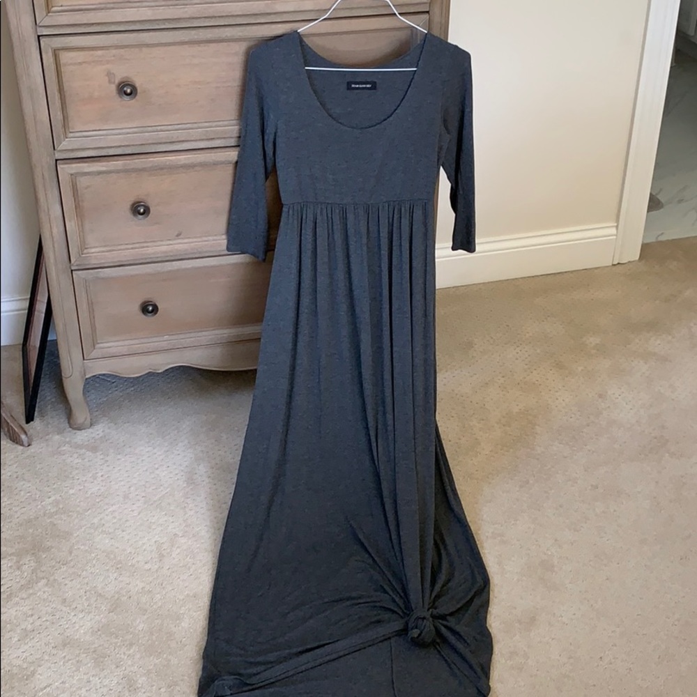 Hourglass Lilly gray maxi